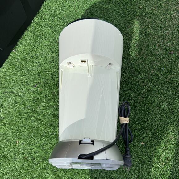 Margaritaville Frozen Margarita Maker Blender (DM0500) BASE MOTOR ONLY Tested - Picture 6 of 10